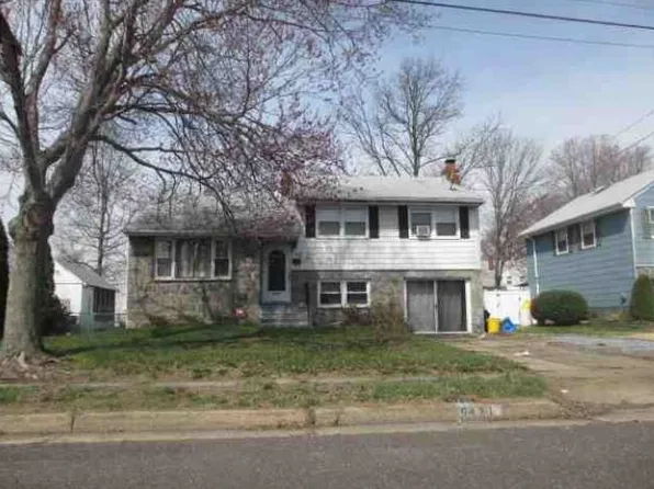 5431 Plymouth Ave, Pennsauken, NJ 08109