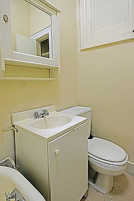 4th image of 140 Montague St #10