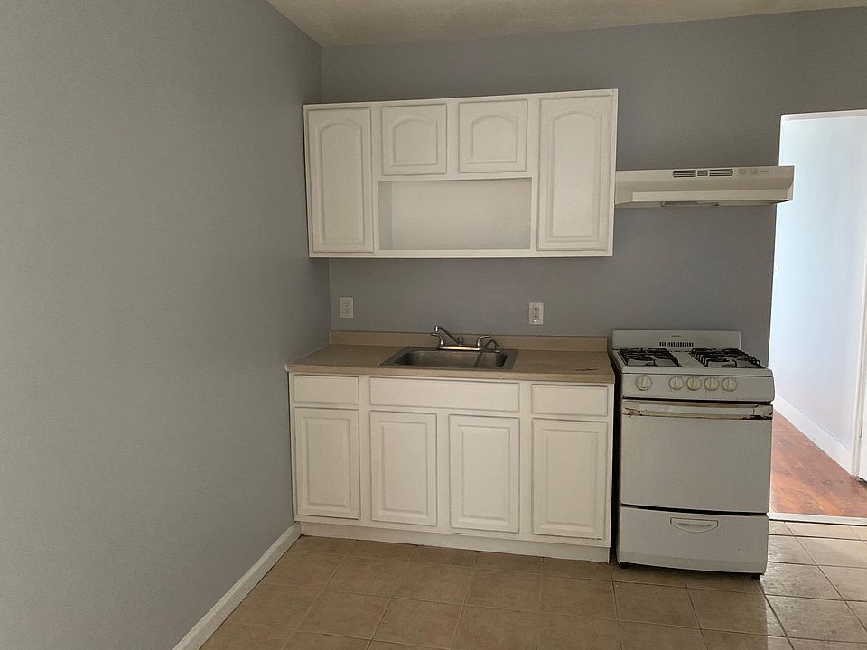 118 Pequonnock St Bridgeport, CT, 06604 Apartments for Rent Zillow