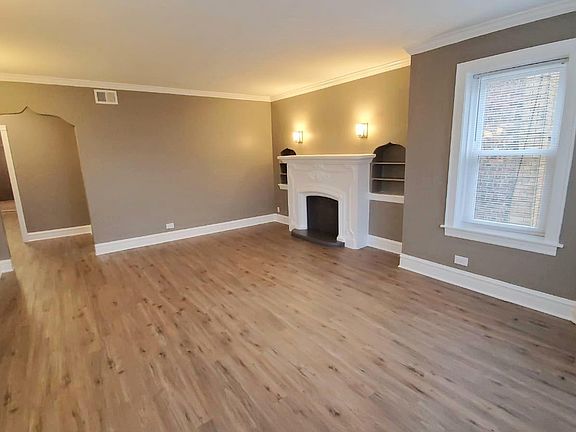 5th image of 6313 N Mozart St APT 3