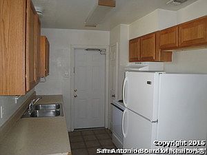 5th image of 7318 Village Oak Dr