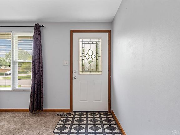4th image of 309 Eller Ave