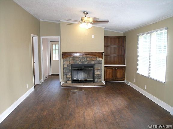 2nd image of 200 Newsome Ln