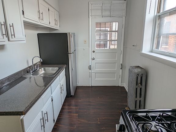 3rd image of 5453 S Everett Ave #11514438