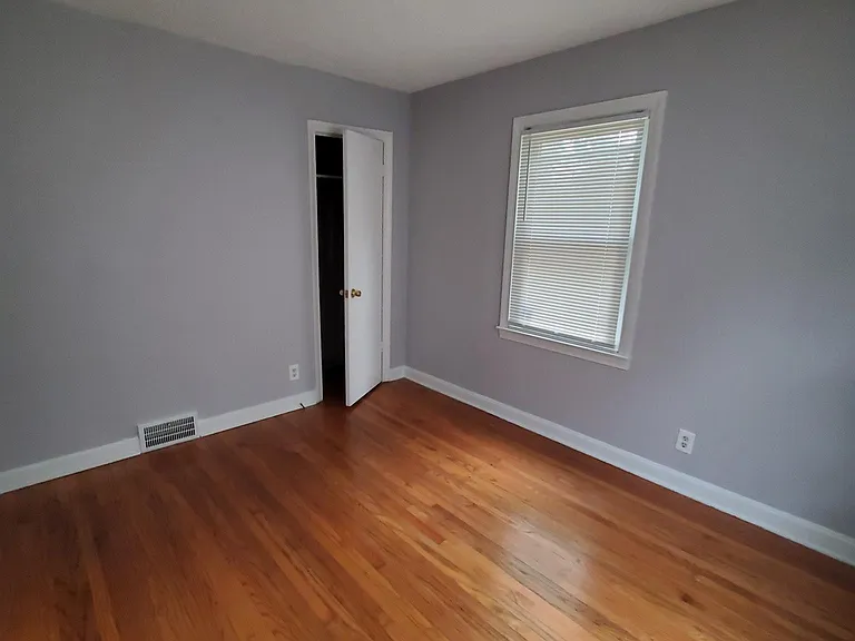 1419 Shingo Ave — Photo 6