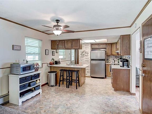 5th image of 1015 Brindlestone Dr