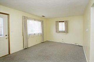 2nd image of 9 Burdge St S