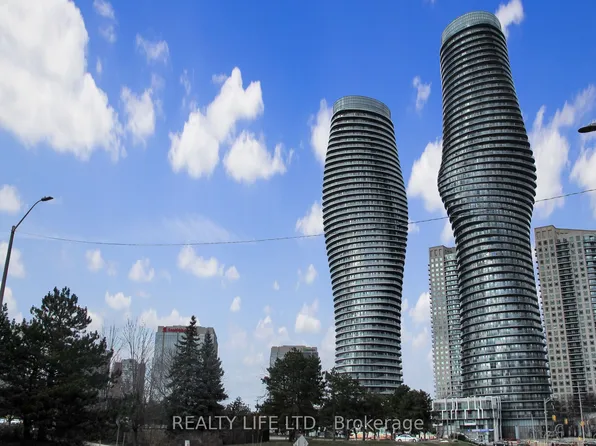 60 Absolute Ave #1401, Mississauga, ON L4Z 0A9