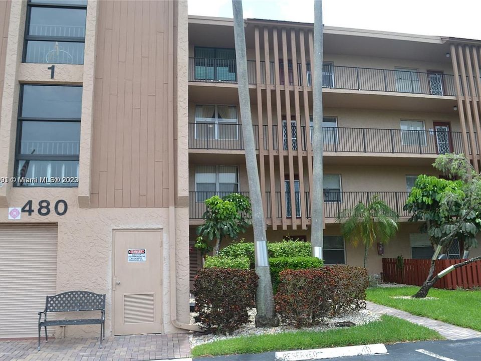 1st image of 480 NW 76th Ave APT 105