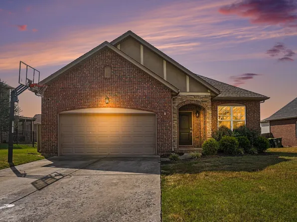 1061 Oakhall Dr, Mount Juliet, TN 37122