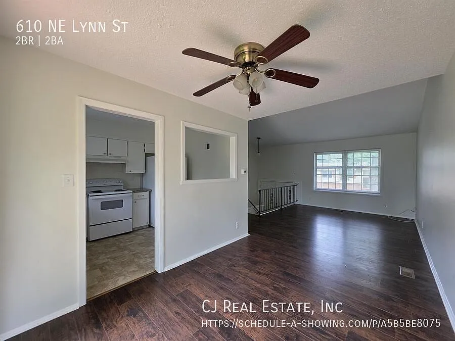2 bed, 1.5 bath, $1,450 — Photo 4