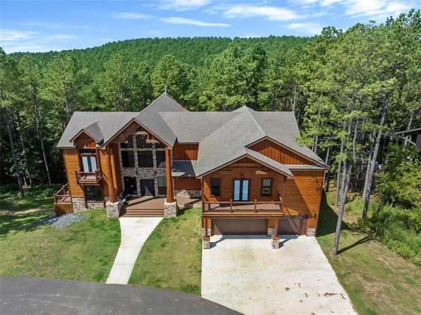 1937 Pine Hills Rd, Broken Bow, OK 74728