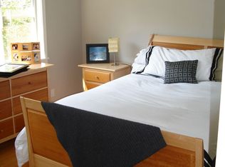 3775 W Commodore Way, Seattle, WA 98199