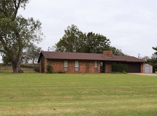 1416 Ridge Pl, Lahoma, OK 73754