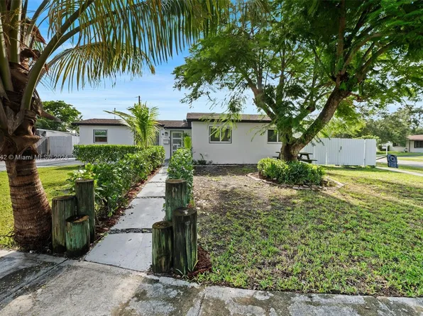 20315 SW 106th Ave, Cutler Bay, FL 33189