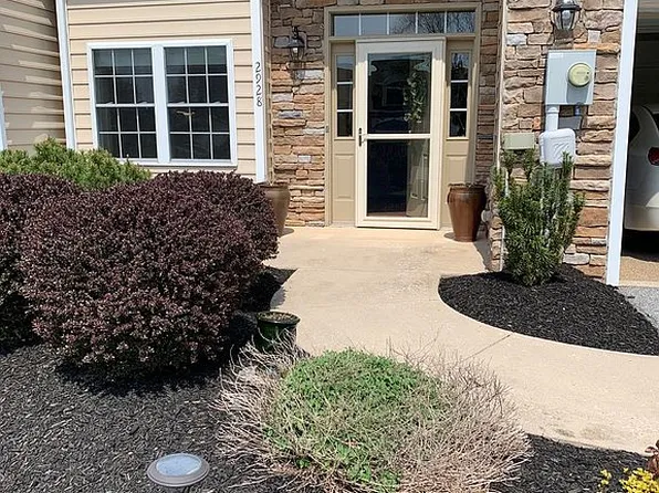 2928 Halstead Ln, York, PA 17404