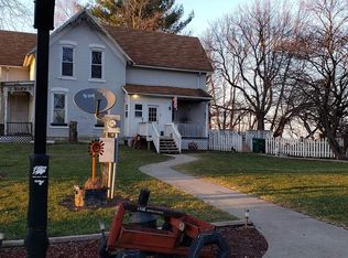 8686 S Orilla Rd, Cumming, IA 50061