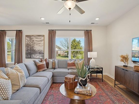 7th image of this home