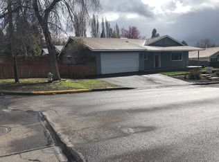 600 Pelican St, Klamath Falls, OR 97601