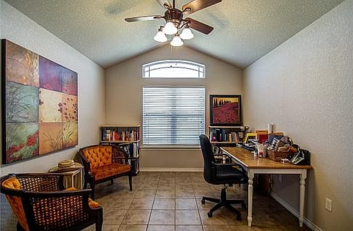 2nd image of 4412 Vintage Hills Dr
