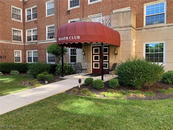 2nd image of 19101 Van Aken Blvd APT 419