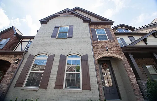 527 Vintage Green Ln Photo 1