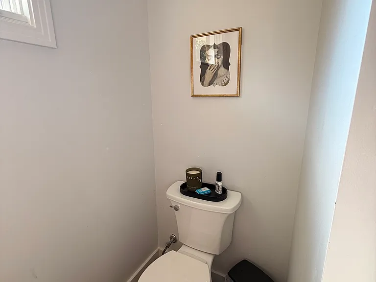 8 Woodhaven Dr — Photo 26
