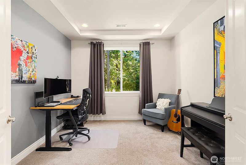 4th image of 13874 LaVigne Court NE