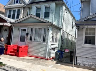 10151 116th St, South Richmond Hill, NY 11419