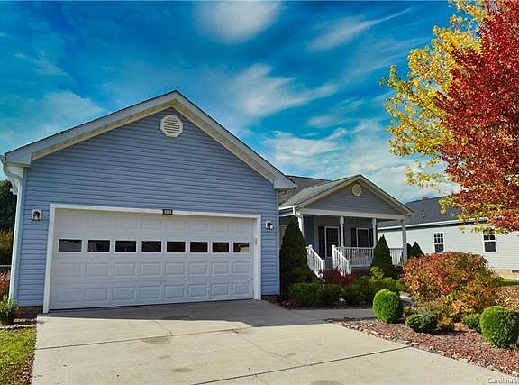 4th image of 408 Sassafras Dr