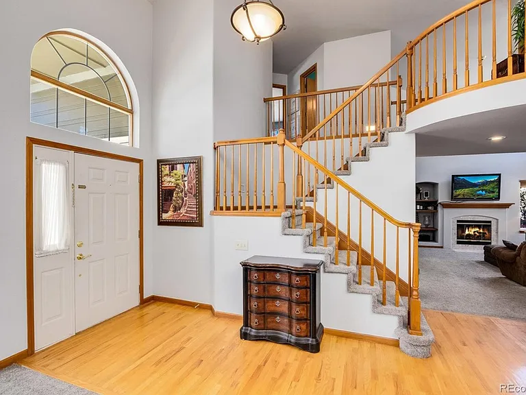 15581 Flowerhill Cir — Photo 5