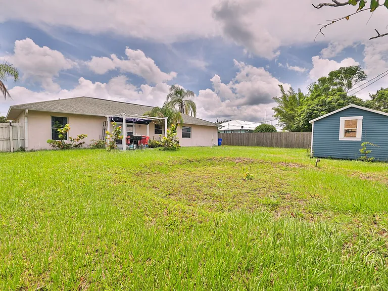 2104 India Palm Dr — Photo 24