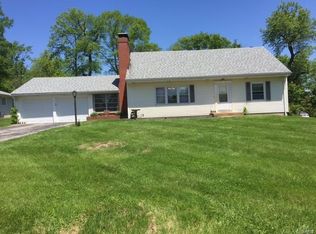 7 Elannchester Dr, Ballwin, MO