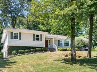 48 Chimney Ridge Dr, Morristown, NJ 07960