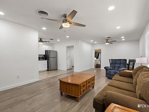 5th image of 352 Homestead Ln
