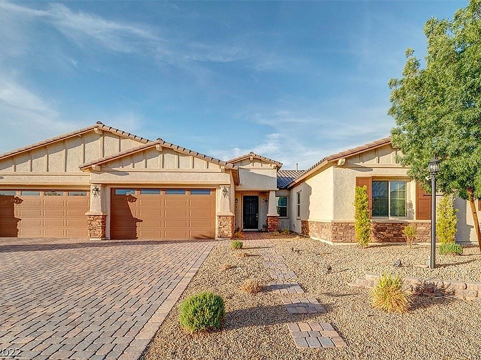 1st image of 1032 San Eduardo Ave