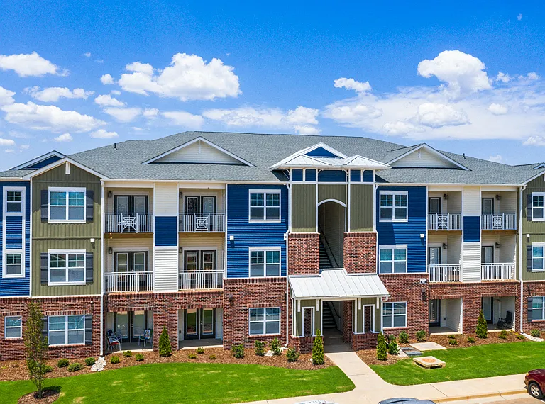 Hawthorne at Simpsonville — Photo 38