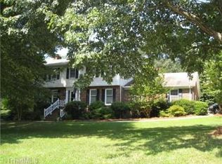 702 Oneill Dr, Jamestown, NC 27282