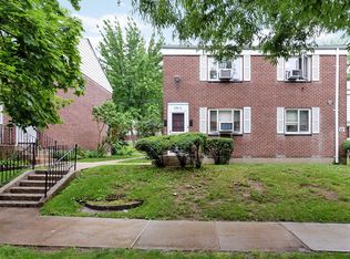 226-11 Manor Rd #272, Queens Village, NY 11427