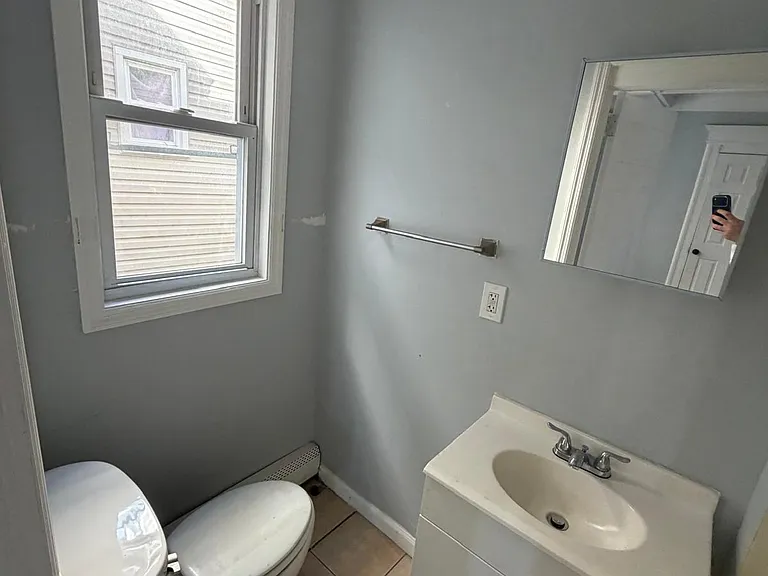 56 Cypress St #2 — Photo 5