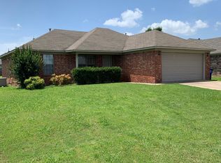 1425 Choate St, Conway, AR 72032