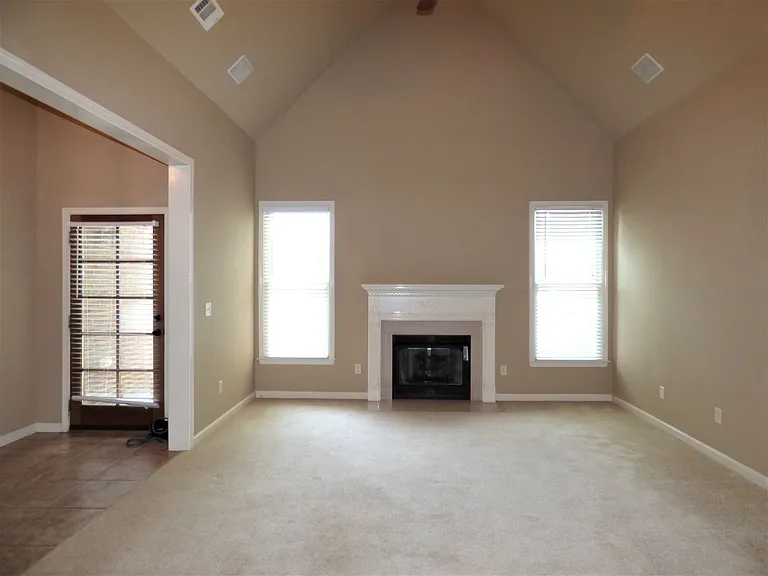 3770 Abbeyglen Way — Photo 3