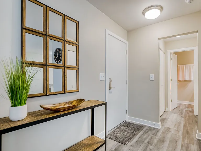 The Maynard at 5115 N Sheridan — Photo 25