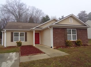 248 Konnoak Village Cir, Winston Salem, NC 27127