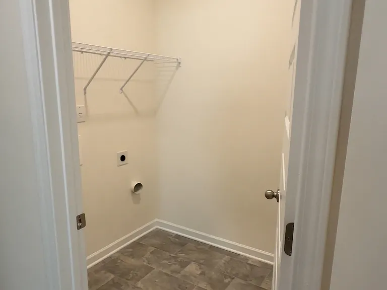 2060 Vidalia Ct — Photo 11