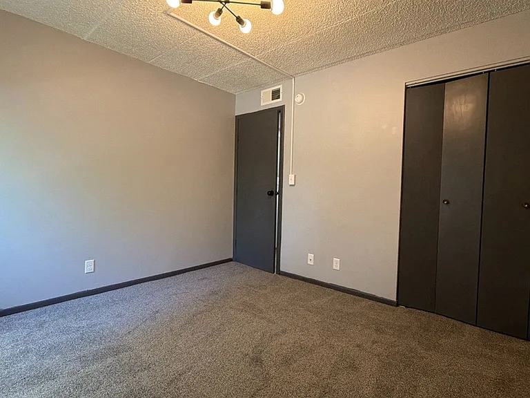 2343 B St — Photo 37