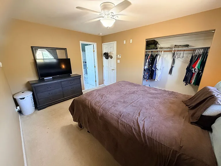 1524 D St SW #1524 — Photo 17