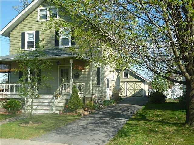 1st image of 18 Woodlawn Ave
