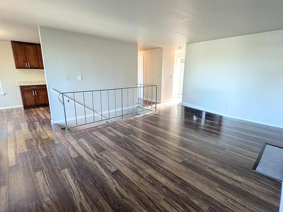 4th image of 5416 S Mason Ave