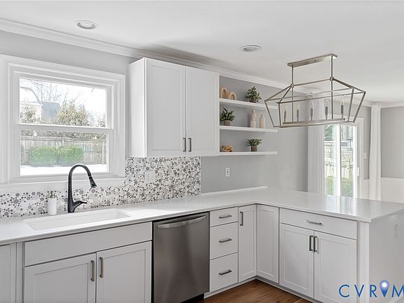 5th image of 4707 Croft Cir